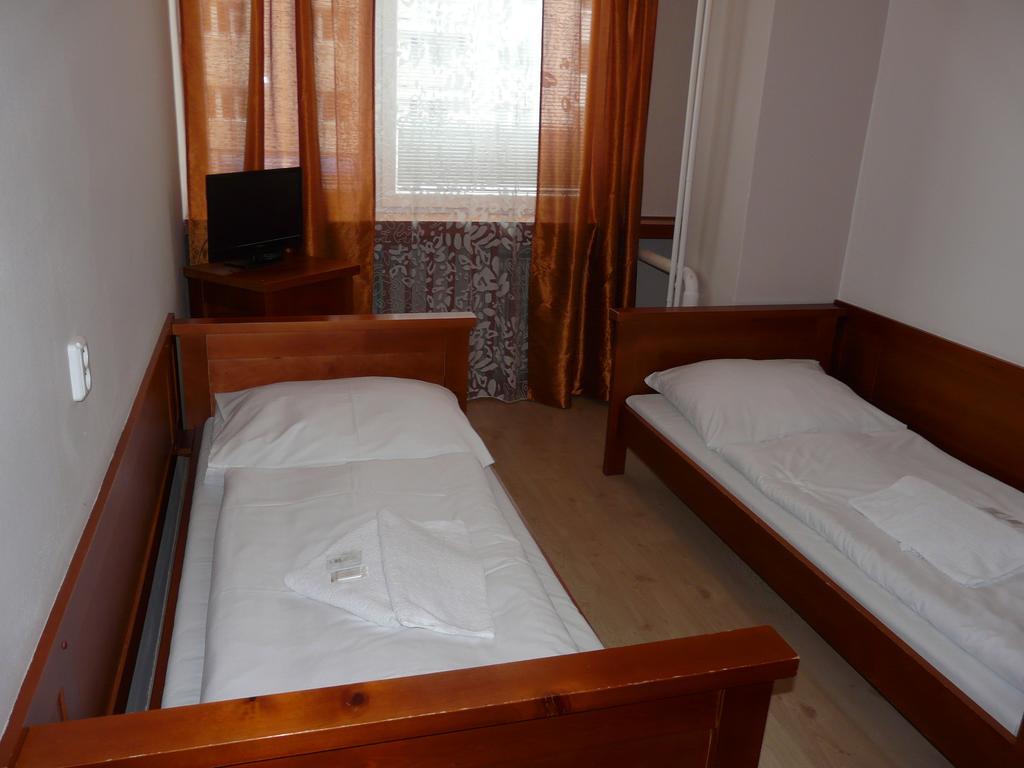 Hotel Ondras Zlín Стая снимка