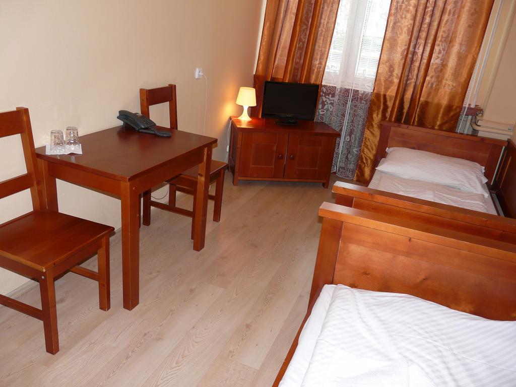Hotel Ondras Zlín Стая снимка